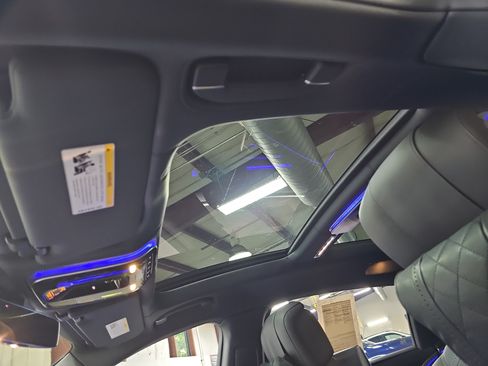 Certified 2023 Mercedes-Benz Maybach S 580 4MATIC image 31