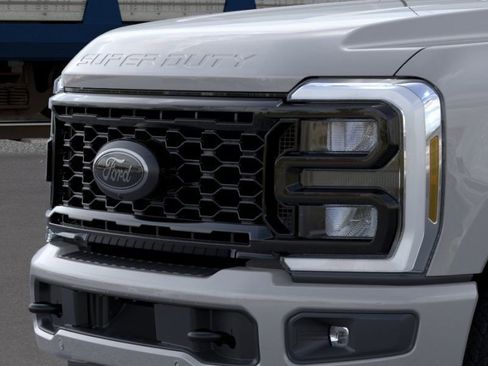 New 2026 Ford F350 Lariat w/ Black Appearance Package AWD/4WD image 17