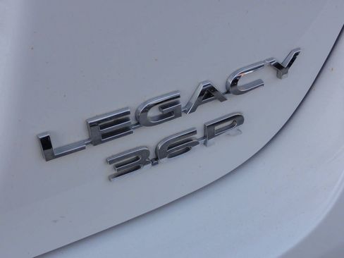 Used 2015 Subaru Legacy 3.6R Limited AWD/4WD image 36