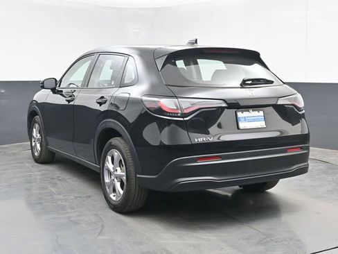 Used 2025 Honda HR-V LX image 7