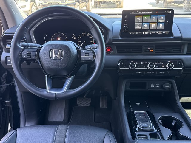 Used 2025 Honda Pilot EX-L image 8