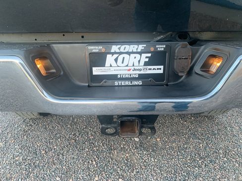 Used 2018 RAM 2500 Tradesman w/ Chrome Appearance Group image 18