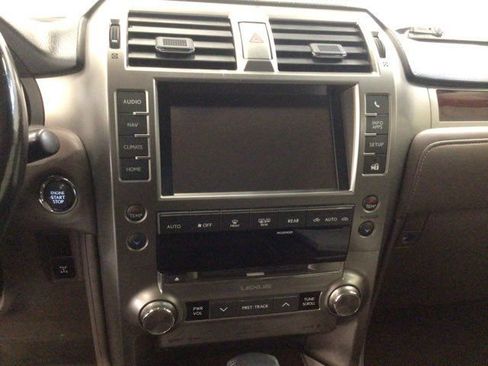 Used 2015 Lexus GX 460 Luxury AWD/4WD image 21
