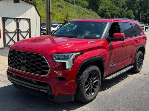 Used 2024 Toyota Sequoia Platinum w/ TRD Off-Road Package AWD/4WD image 2