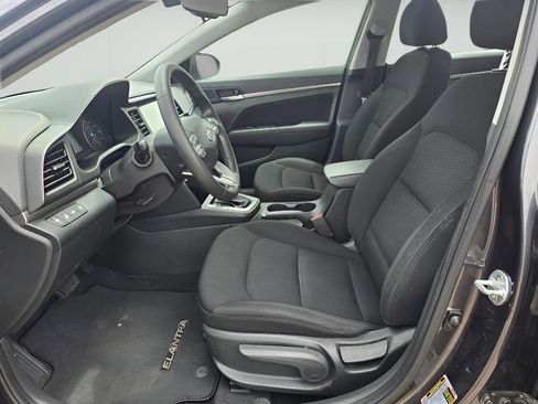 Used 2020 Hyundai Elantra Value Edition w/ Cargo Package (C1) FWD image 28