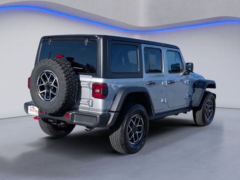 Certified 2024 Jeep Wrangler Unlimited Rubicon image 8