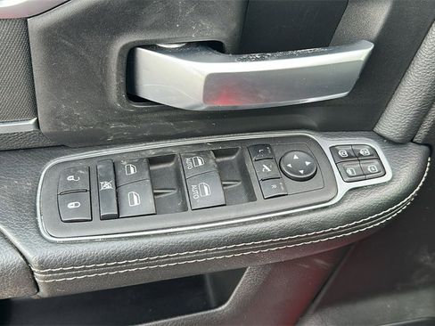 Used 2024 RAM 2500 Big Horn w/ Bed Utility Group image 8