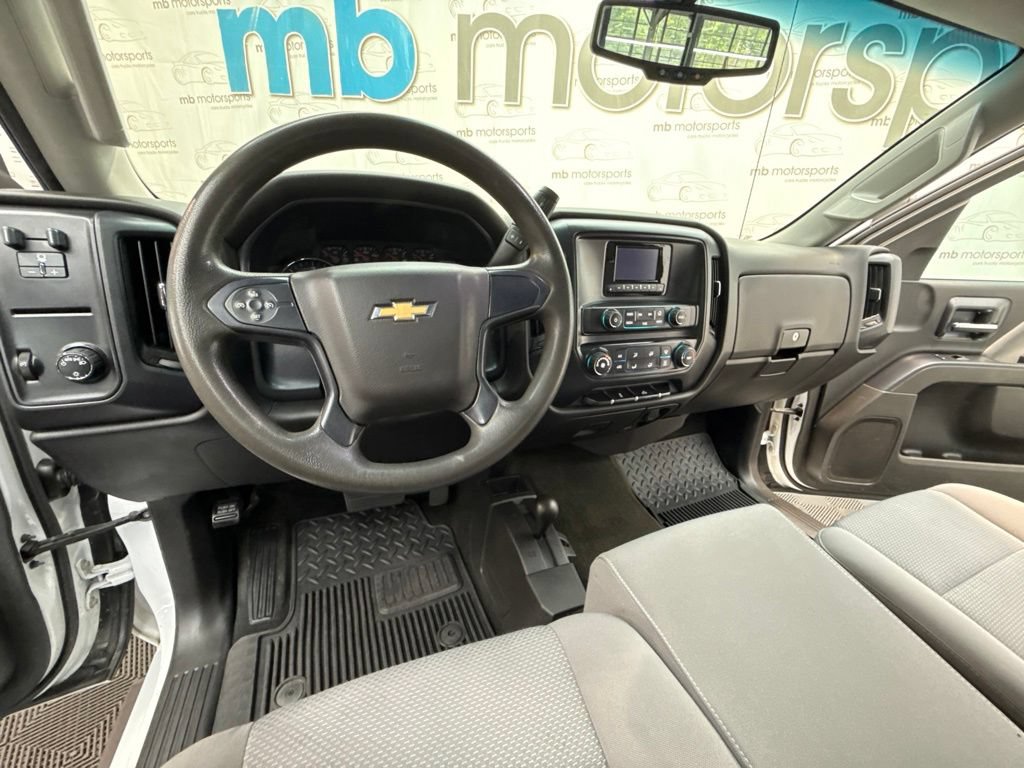 Used 2015 Chevrolet Silverado 2500 W/T w/ WT Convenience Package AWD/4WD image 16