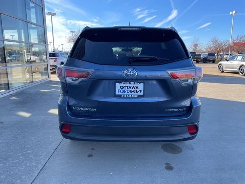 Used 2016 Toyota Highlander Limited image 6