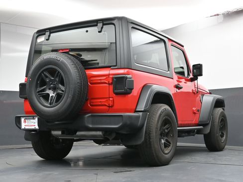 Used 2023 Jeep Wrangler Sport image 25