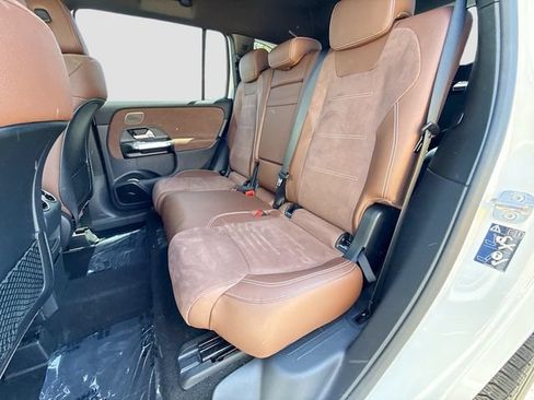 Used 2024 Mercedes-Benz GLB 250 image 20