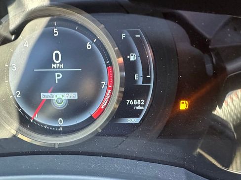 Used 2014 Lexus IS 350 w/ F Sport Package image 31