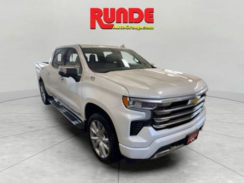 Used 2025 Chevrolet Silverado 1500 High Country w/ High Country Premium Package image 5