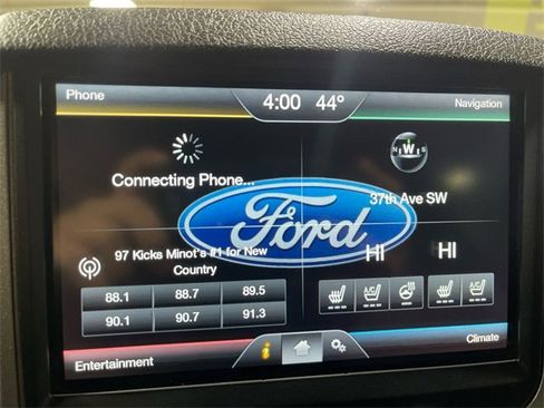 Used 2016 Ford F250 Platinum w/ FX4 Off-Road Package image 16