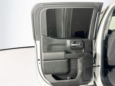 Used 2021 Chevrolet Silverado 1500 Custom Trail Boss w/ LPO, Dark Essentials Package AWD/4WD image 25