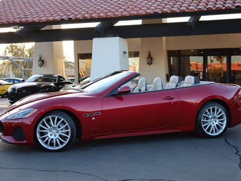 Used 2019 Maserati GranTurismo Sport image 5