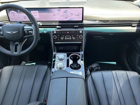 New 2026 Genesis GV80 2.5T RWD image 18