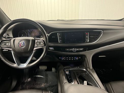 Certified 2023 Buick Enclave Avenir w/ Avenir Technology Package image 18