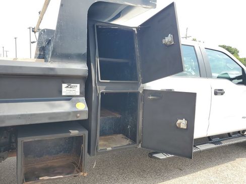 Used 2019 Ford F550 4x4 Crew Cab Super Duty image 7