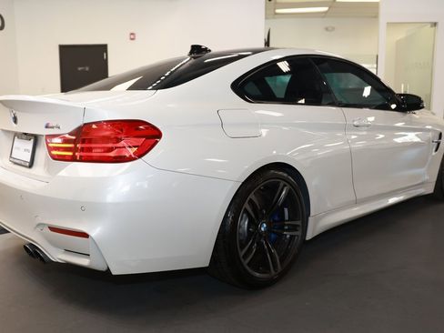 Used 2016 BMW M4 Coupe image 7