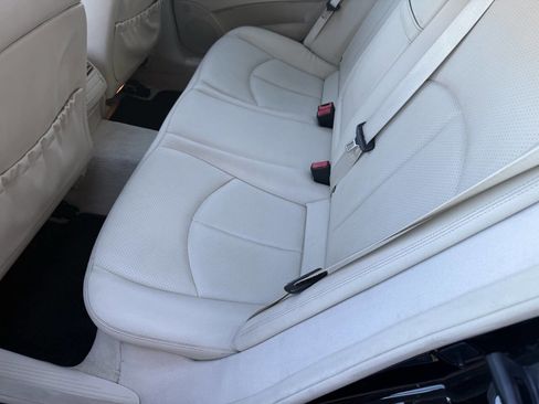 Used 2006 Mercedes-Benz E 350 Sedan image 17