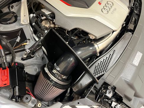 Used 2019 Audi RS 5 w/ Black Optic Carbon Package image 15