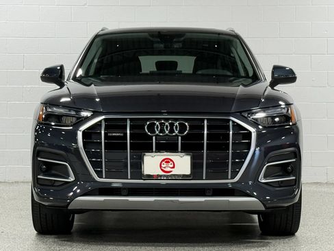 Used 2021 Audi Q5 2.0T Premium Plus w/ Premium Plus Package AWD/4WD image 3