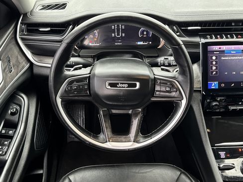 Used 2021 Jeep Grand Cherokee L Limited image 15