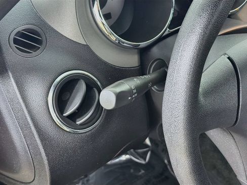 Used 2007 Pontiac Solstice Convertible w/ Preferred Package RWD image 10