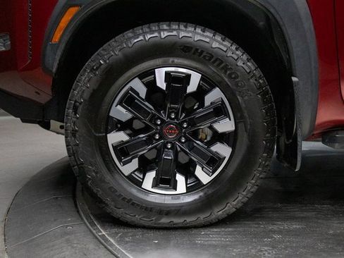 Used 2023 Nissan Frontier PRO-4X w/ Pro Convenience Package image 8