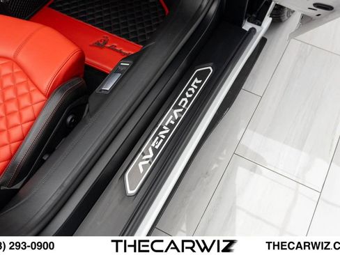 Used 2017 Lamborghini Aventador LP 700-4 AWD/4WD image 77