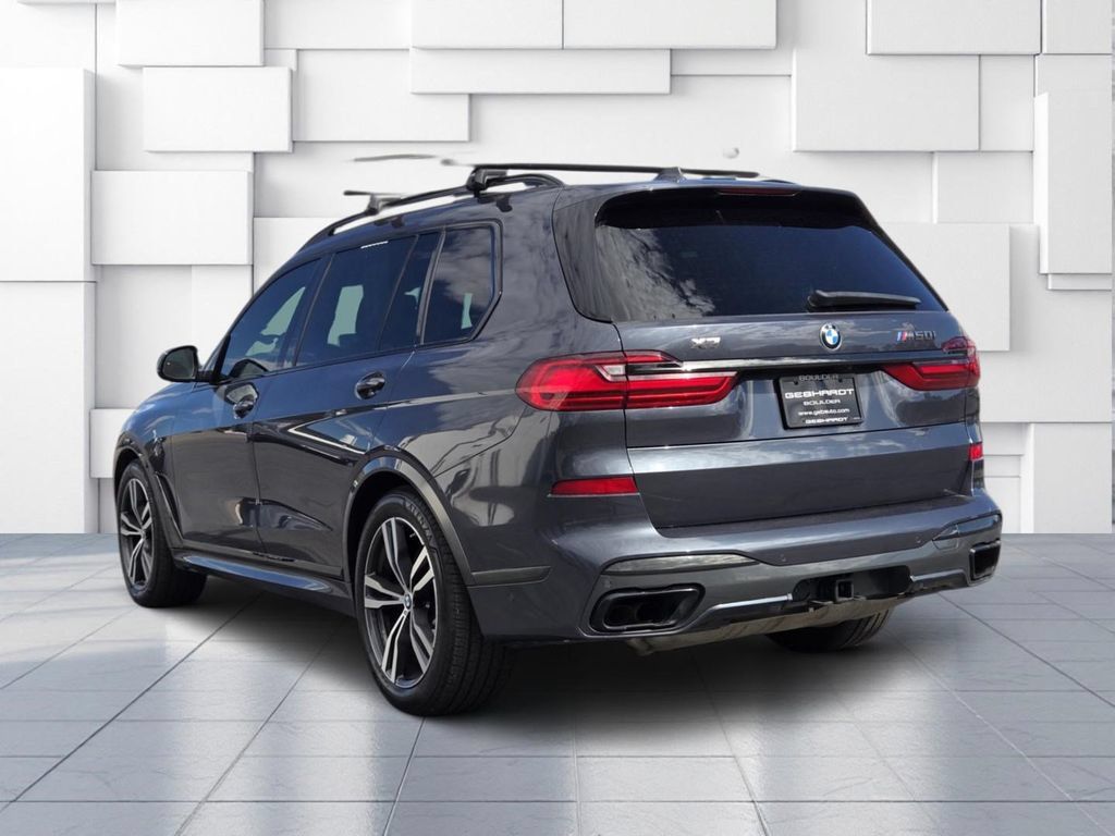 Used 2021 BMW X7 M50i w/ Dynamic Handling Package AWD/4WD image 5