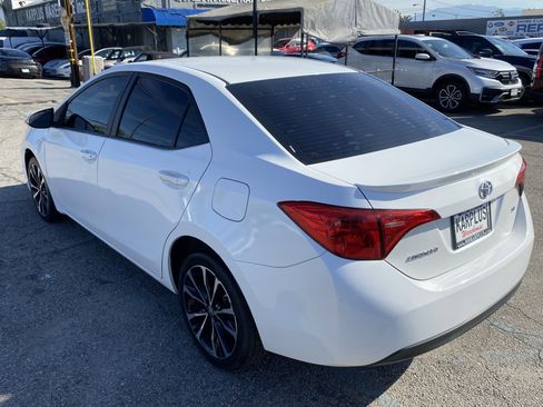 Used 2017 Toyota Corolla SE image 8