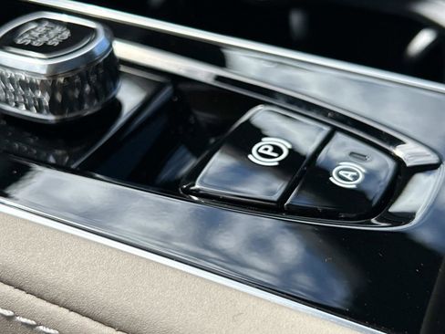 New 2026 Volvo XC90 B6 Plus w/ Protection Package Premier image 29