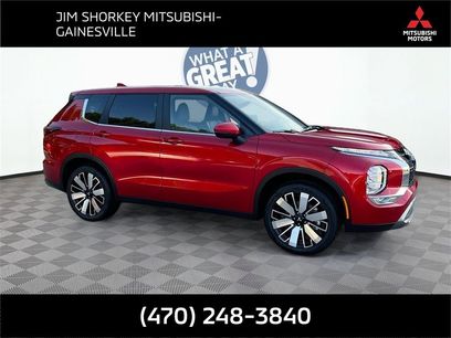New 2025 Mitsubishi Outlander SE