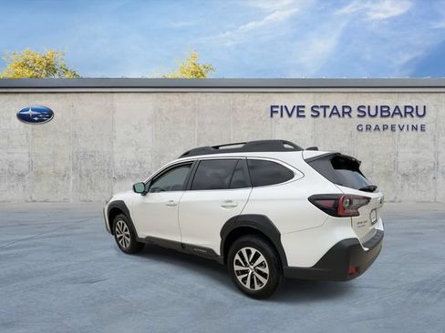 Certified 2025 Subaru Outback Premium AWD/4WD image 6