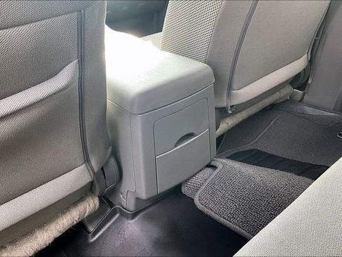 Used 2021 Nissan Frontier SV w/ Midnight Edition Floor Mats image 32