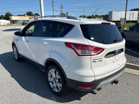 Used 2015 Ford Escape Titanium w/ Equipment Group 301A FWD image 6
