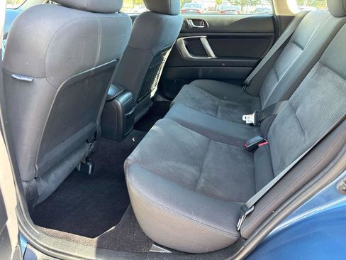 Used 2009 Subaru Outback 2.5i Special Edition image 7