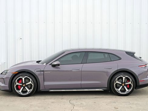 Used 2025 Porsche Taycan 4S image 54