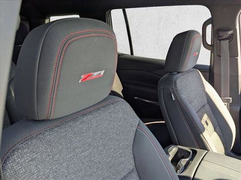 Used 2024 Chevrolet Traverse Z71 image 14