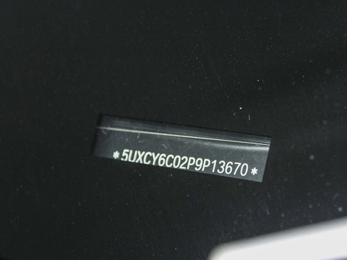 Certified 2023 BMW X6 xDrive40i w/ Premium Package image 29