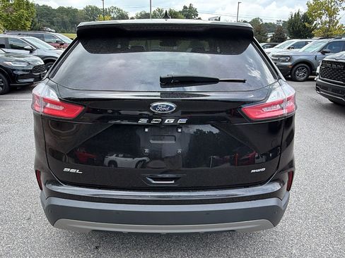 Used 2024 Ford Edge SEL AWD/4WD image 9