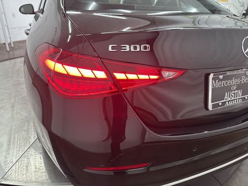 Used 2025 Mercedes-Benz C 300 Sedan image 28