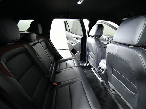 Certified 2025 Chevrolet Equinox RS w/ Safety and Technology Package image 23