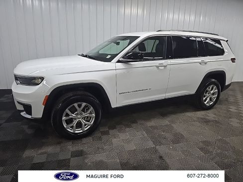 Used 2023 Jeep Grand Cherokee L Limited AWD/4WD image 7