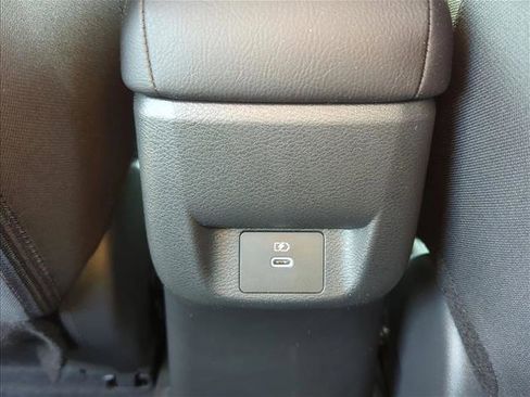 New 2025 Nissan Versa SV w/ Trunk Package image 14