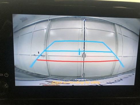 Used 2023 Toyota Corolla SE image 21