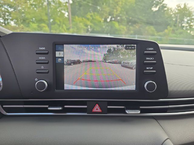 New 2026 Hyundai Elantra SE FWD image 22