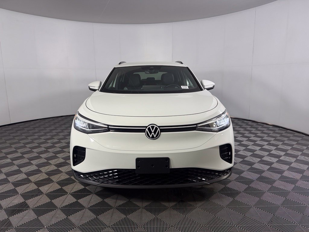 Used 2024 Volkswagen ID.4 2WD image 3